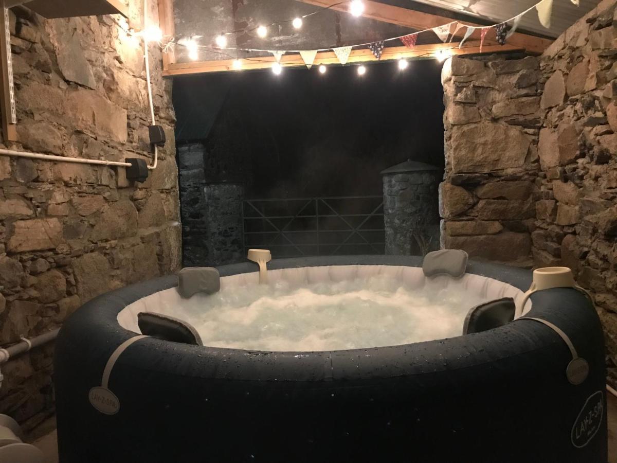 Mournes Family Cottage With Hot Tub Hilltown Εξωτερικό φωτογραφία