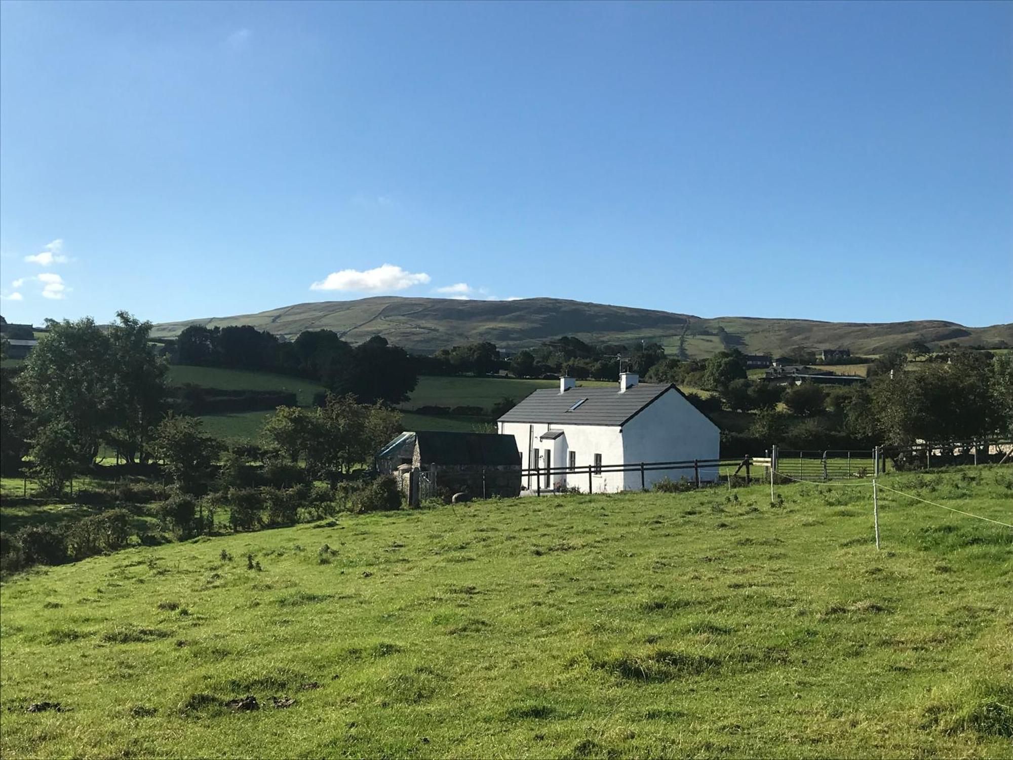 Mournes Family Cottage With Hot Tub Hilltown Εξωτερικό φωτογραφία